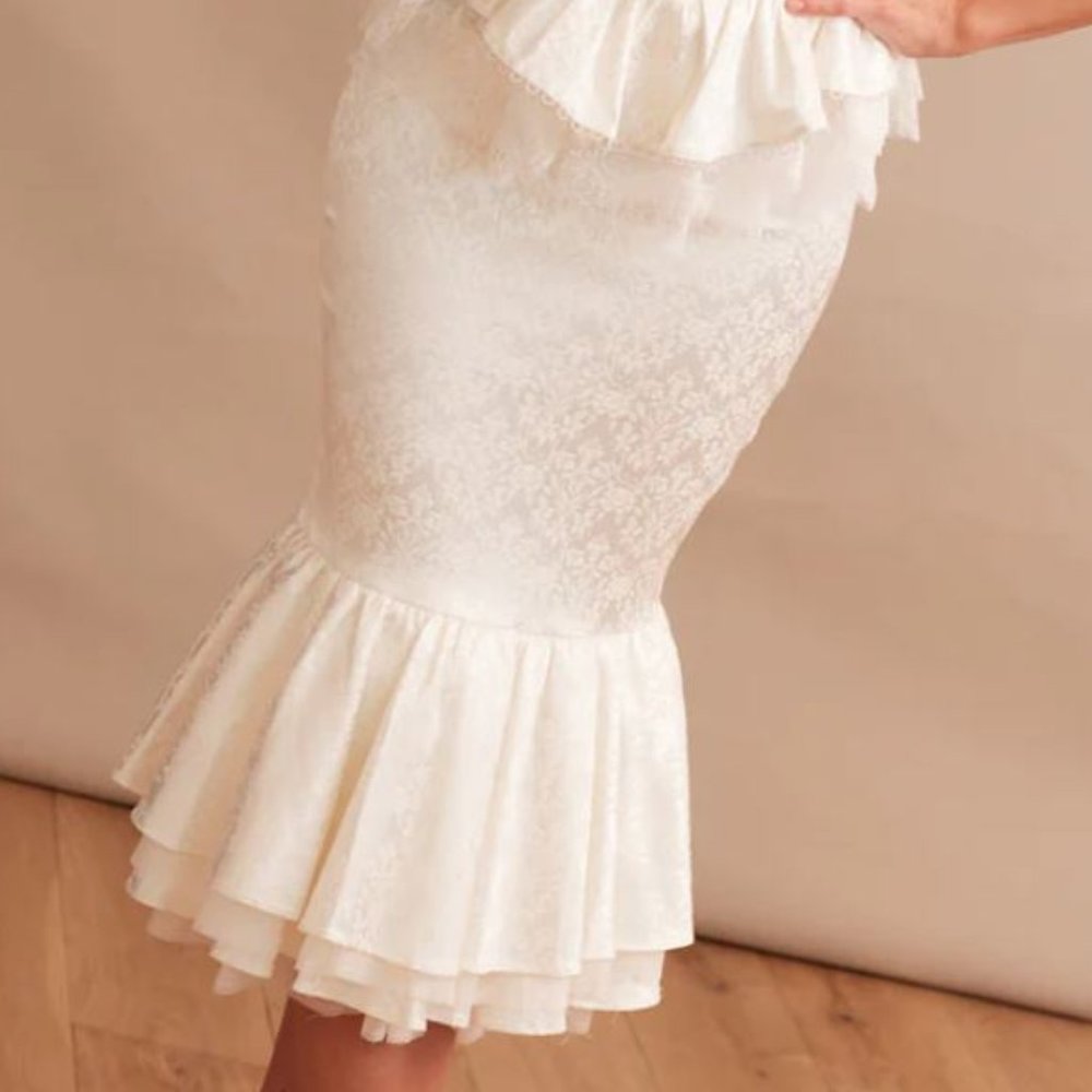 V. Chapman The Medici Skirt in White Mini Floral Brocade